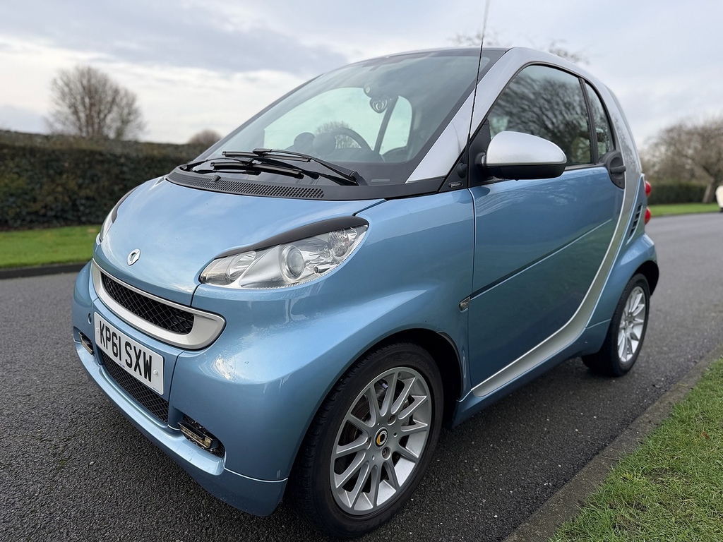 Smart Fortwo Coupe White #10