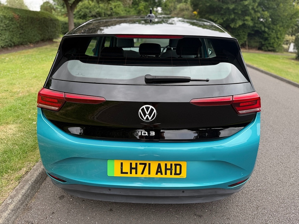Volkswagen ID.3 Pro Performance Life U3557 Ulez Blue #5