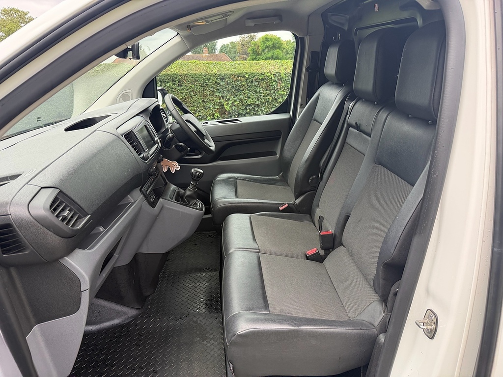 Citroen Dispatch 1400 2.0 Bluehdi 120Driver Short Wheelbase L1h1 L White #18