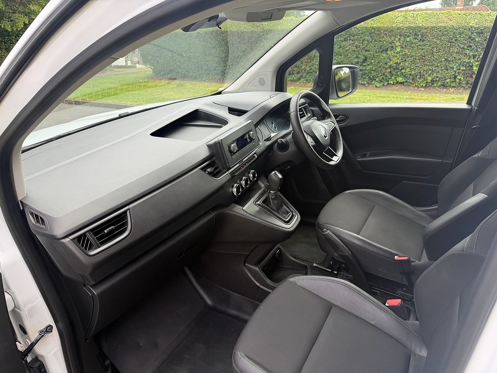 Renault Kangoo Ll21 90Kw 44Kwh Advance Safety Van White #17