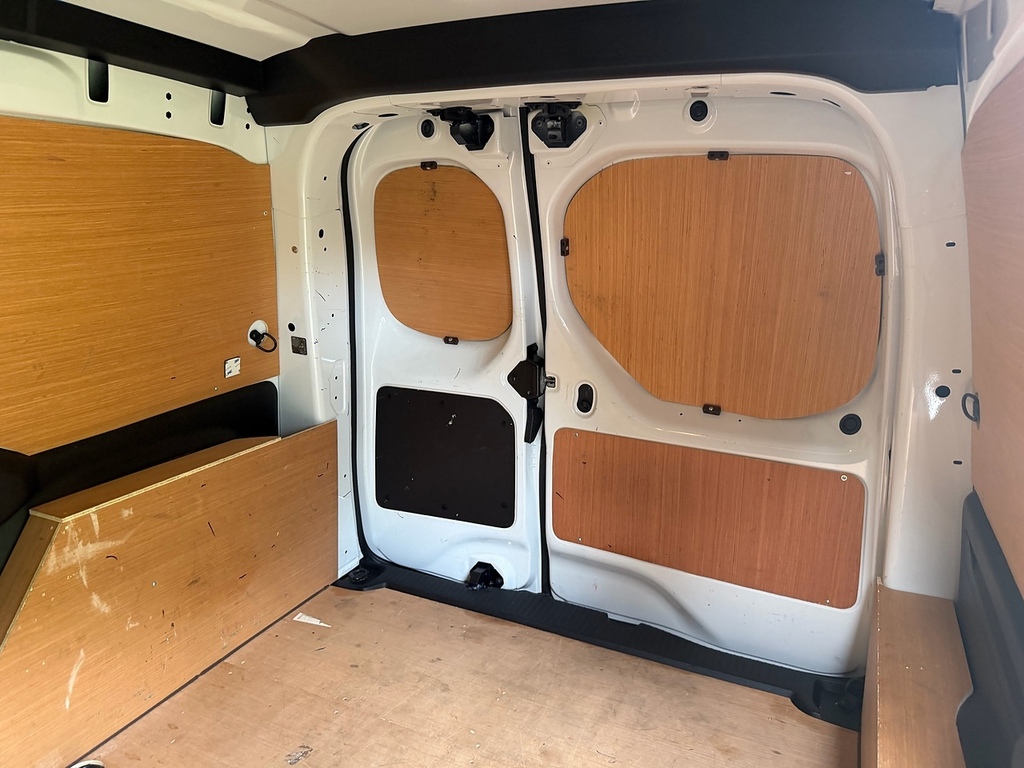Renault Kangoo Ll21 90Kw 44Kwh Advance Safety Van White #23