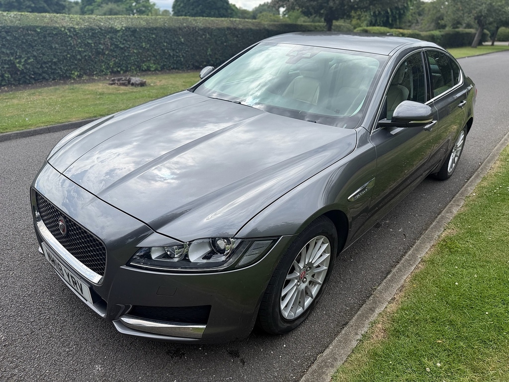 Jaguar XF 2.0I 250 Portfolio Grey #11