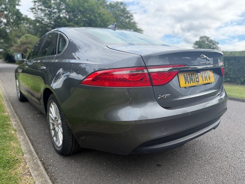 Jaguar XF 2.0I 250 Portfolio Grey #9