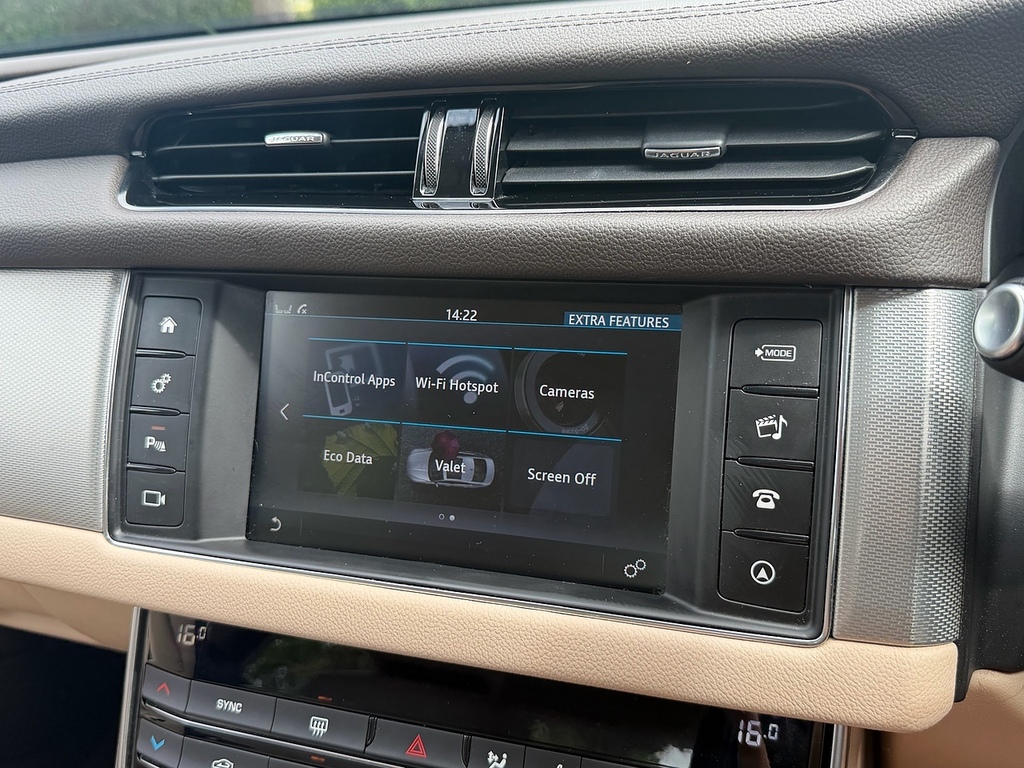 Jaguar XF 2.0I 250 Portfolio Grey #55