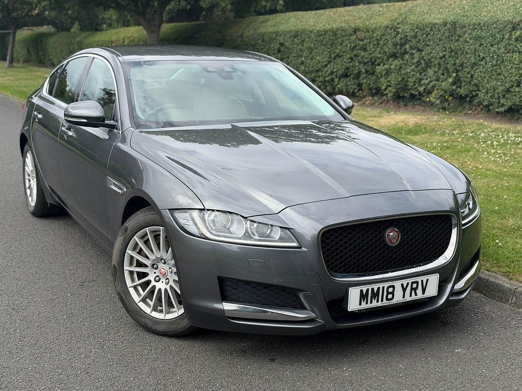 Jaguar XF D Prestige U3559 Ulez Grey