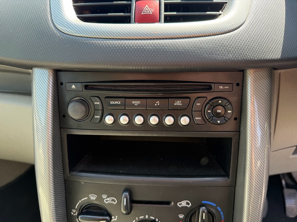 Peugeot 207 1.4 S Grey #23