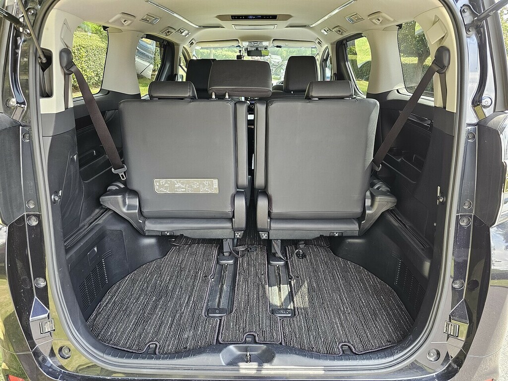 Toyota Vellfire E-four U3561 Black #5