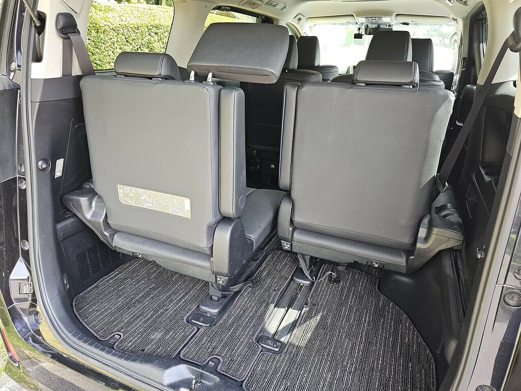 Toyota Vellfire 3.5 V6 White #30