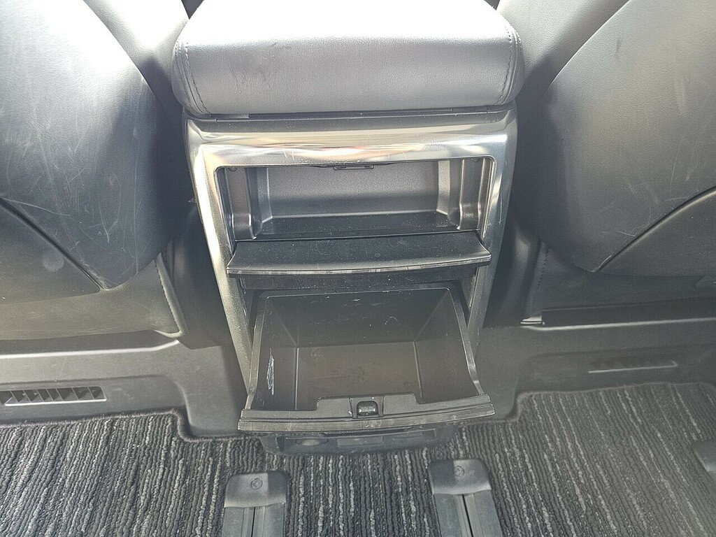 Toyota Vellfire 3.5 V6 White #24