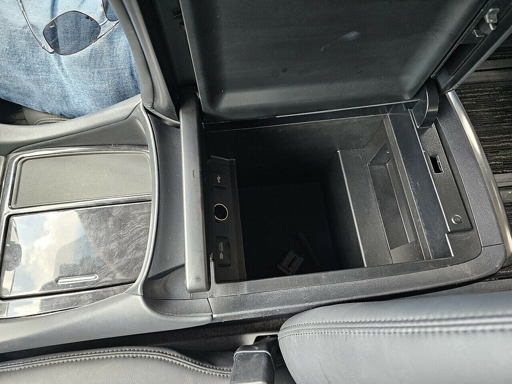 Toyota Vellfire 3.5 V6 White #46