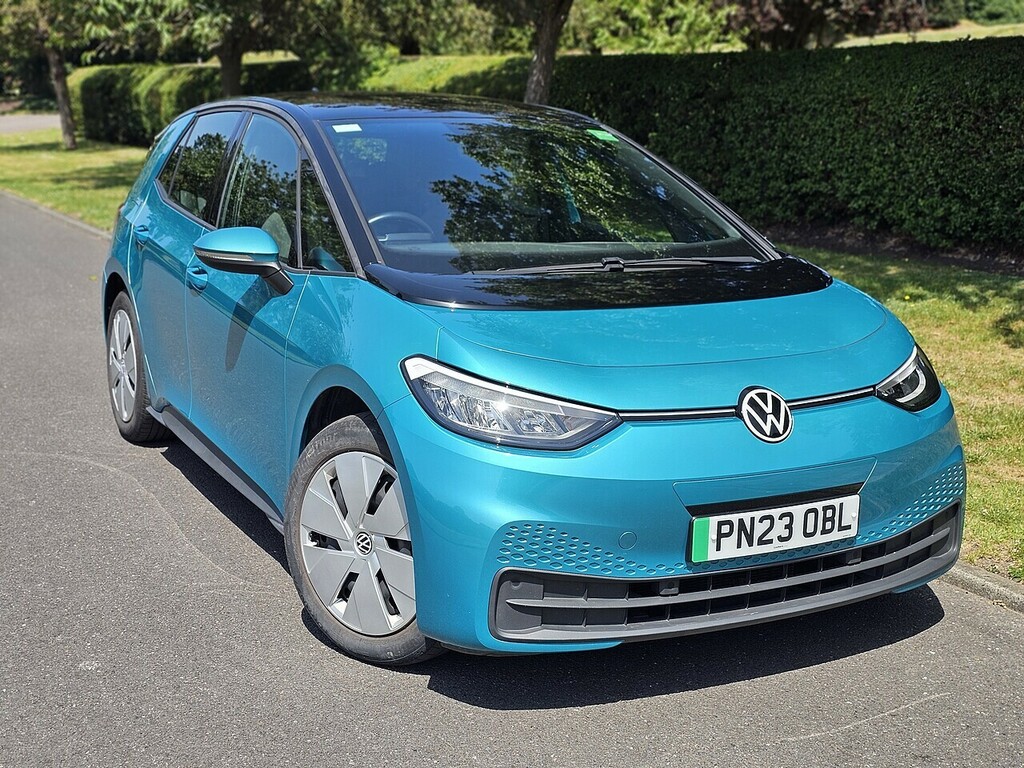 Volkswagen ID.3 Pro Life U3570 Ulez Blue