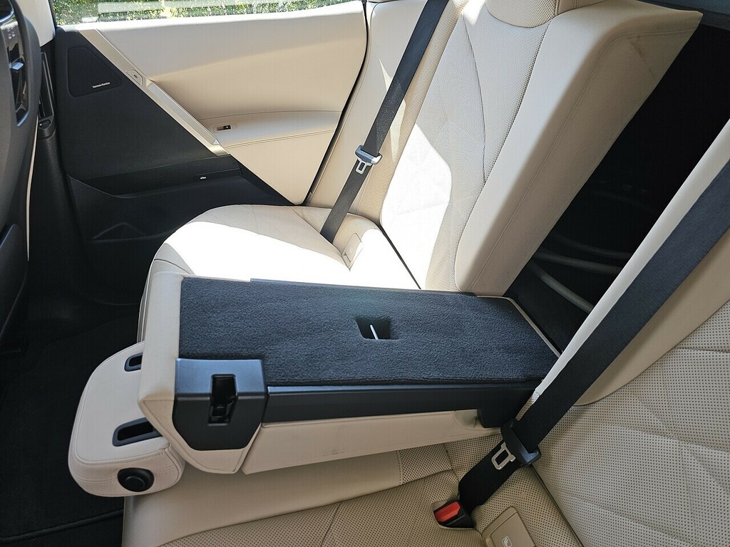BMW iX 40 76.6Kwh M Sport Xdrive Black #21