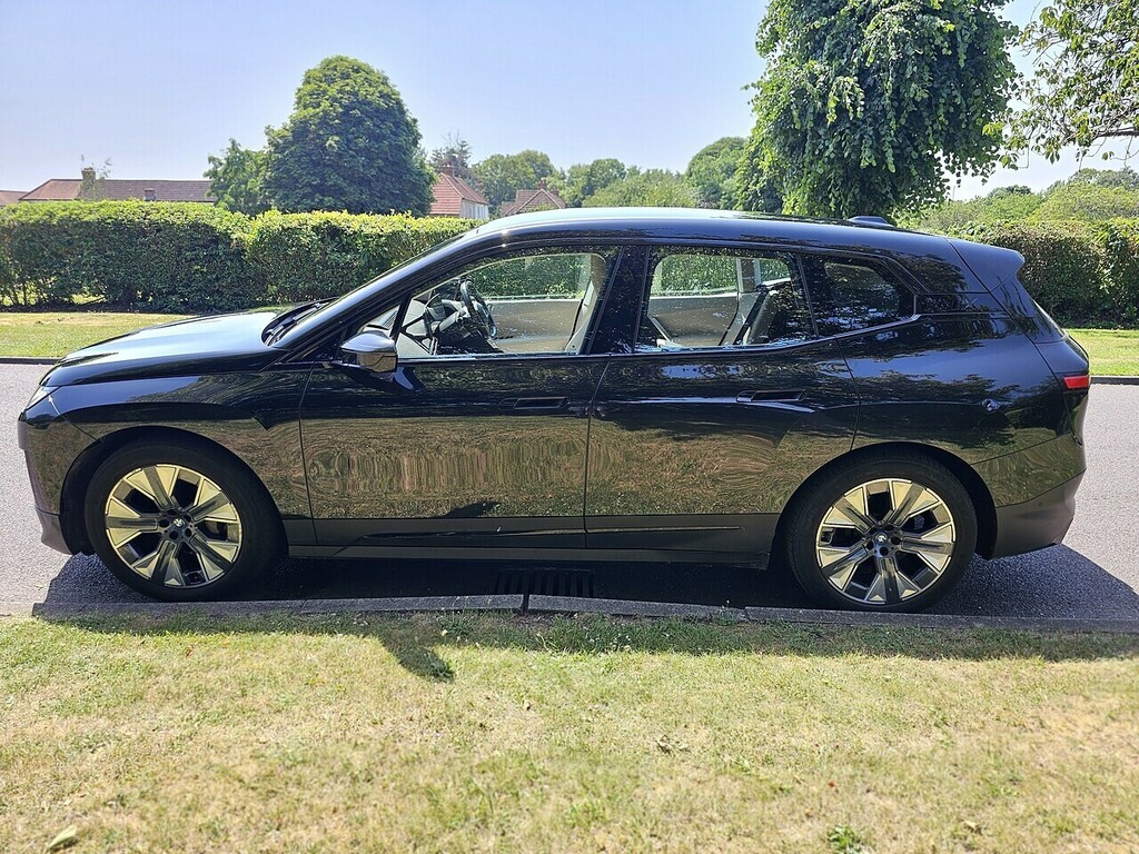 BMW iX 40 76.6Kwh M Sport Xdrive Black #7