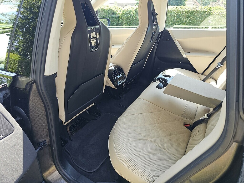 BMW iX 40 76.6Kwh M Sport Xdrive Black #16