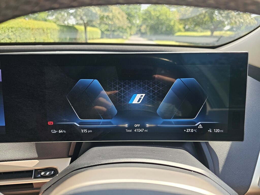 BMW iX 40 76.6Kwh M Sport Xdrive Black #26
