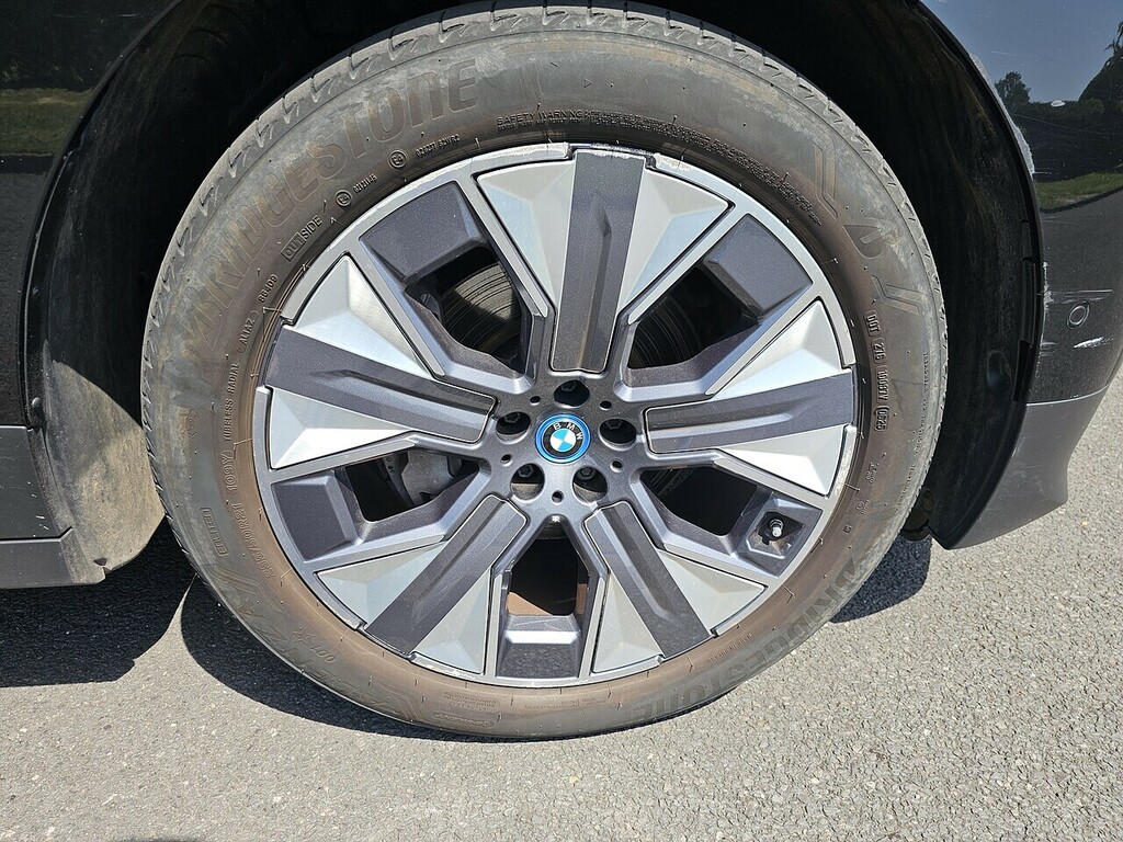BMW iX 40 76.6Kwh M Sport Xdrive Black #53