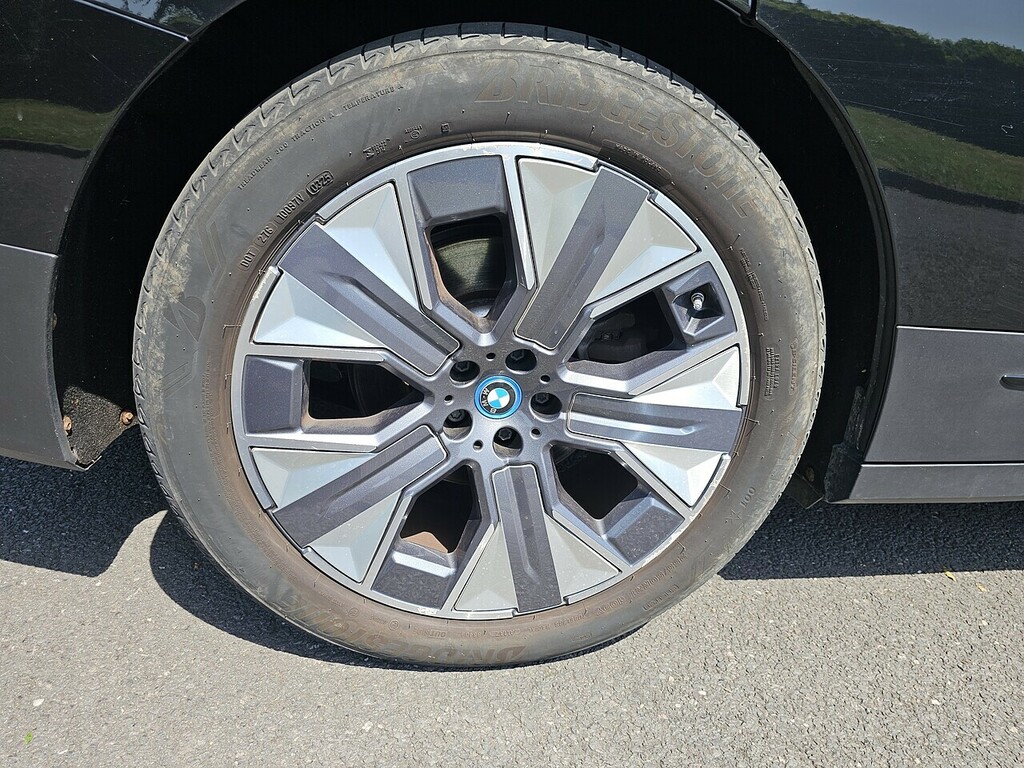 BMW iX 40 76.6Kwh M Sport Xdrive Black #54