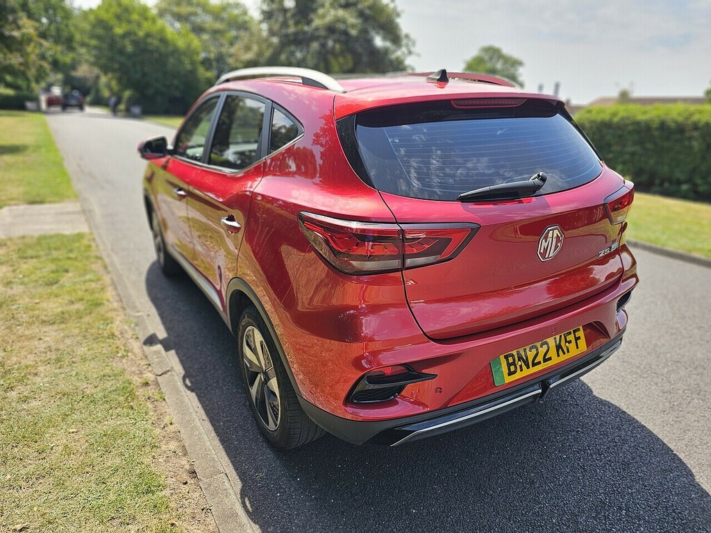 MG ZS Trophy Long Range U3572 Ulez Red #6