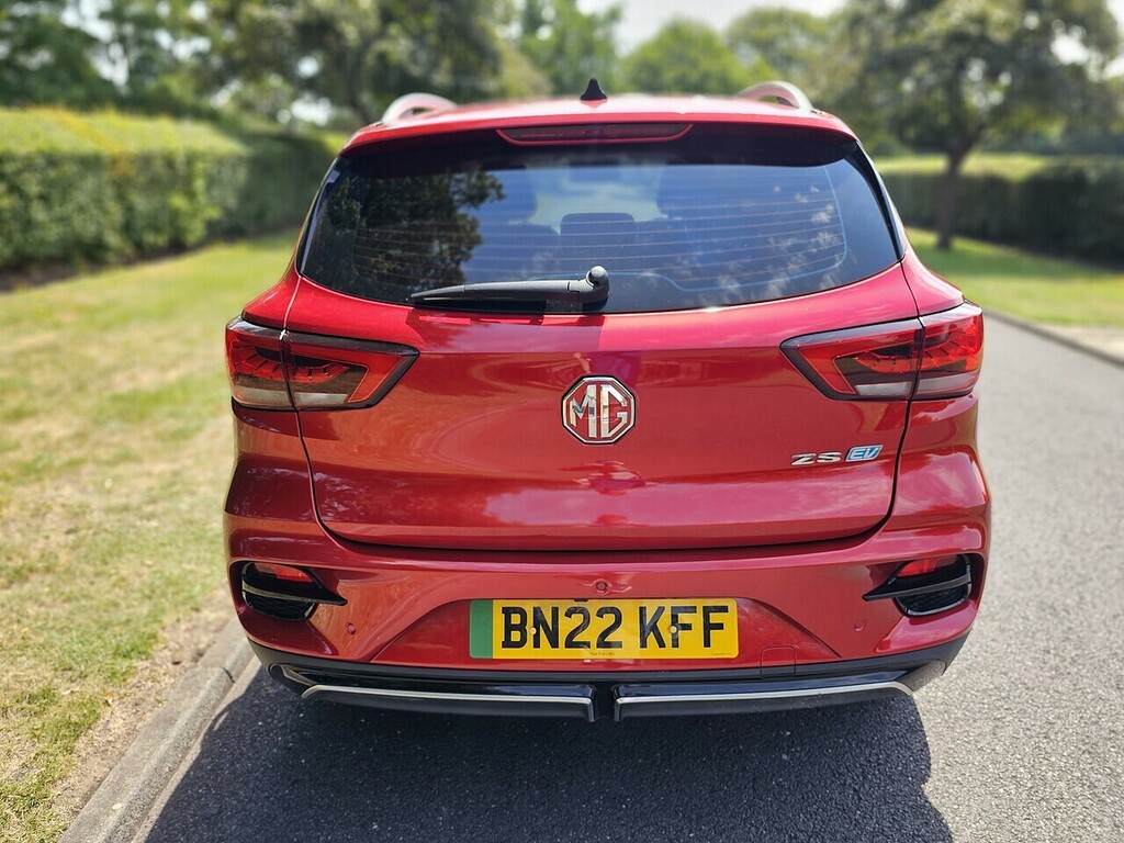 MG ZS Trophy Long Range U3572 Ulez Red #4