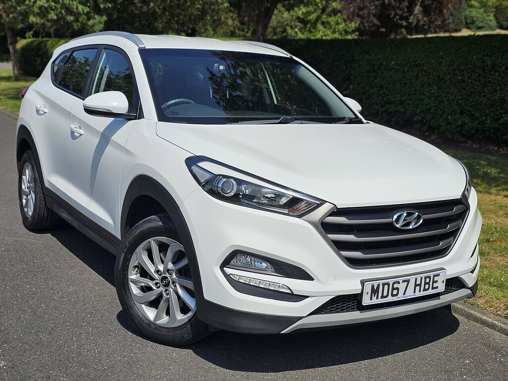 Hyundai Tucson Gdi Blue Drive Se Nav U3573 Ulez White