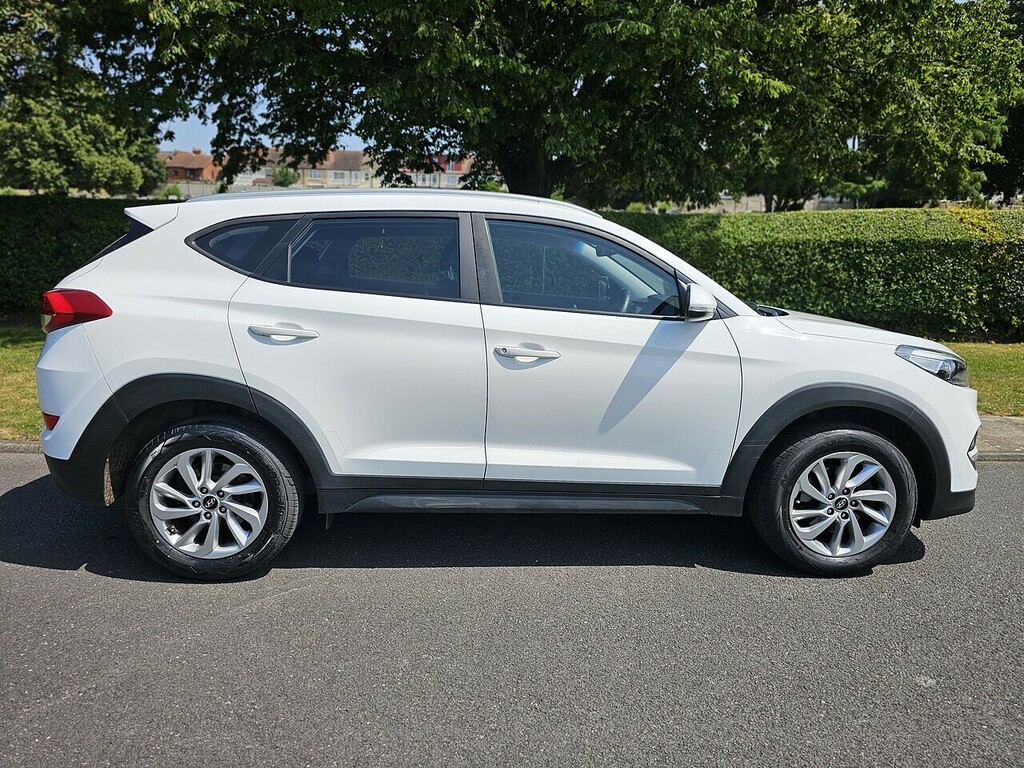 Hyundai Tucson Gdi Blue Drive Se Nav U3573 Ulez White #2
