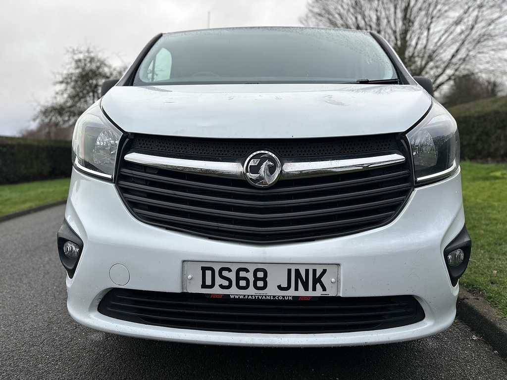 Vauxhall Vivaro 1.6 L2h1 2900 Sportive White #13