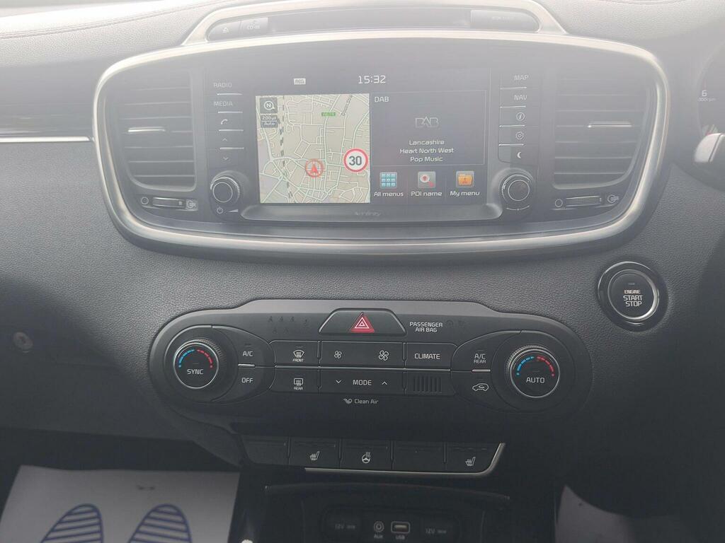 Kia Sorento Suv Grey #30