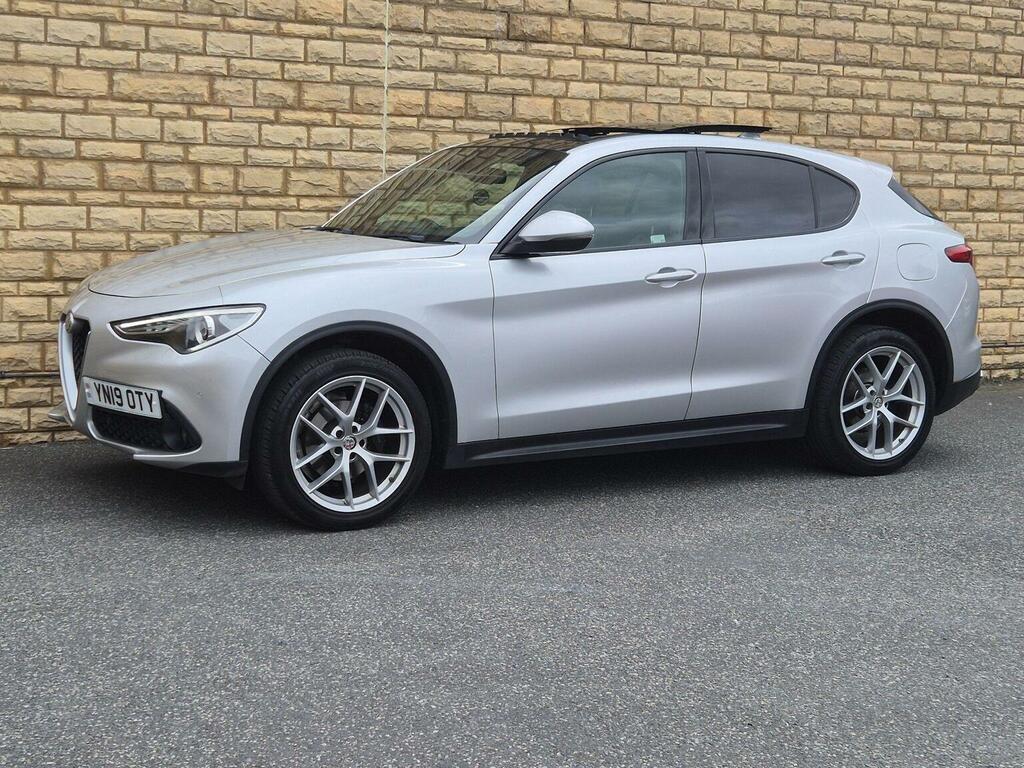 Alfa Romeo Stelvio  Green #34