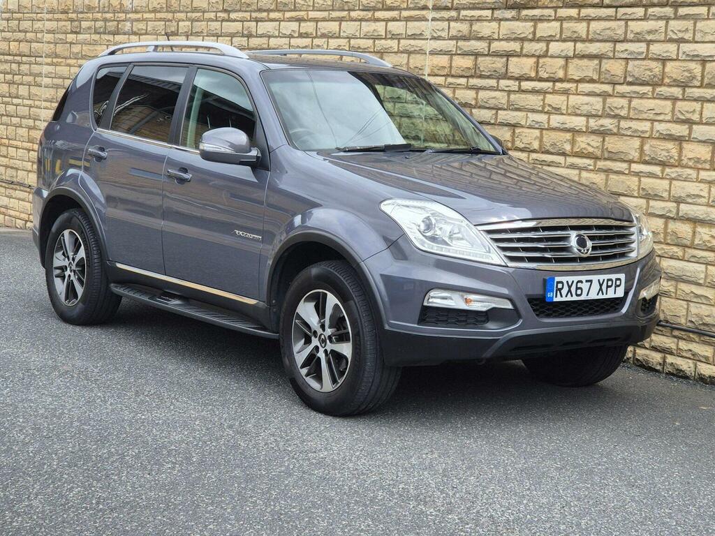 SsangYong Rexton Rexton Ultimate Black #11