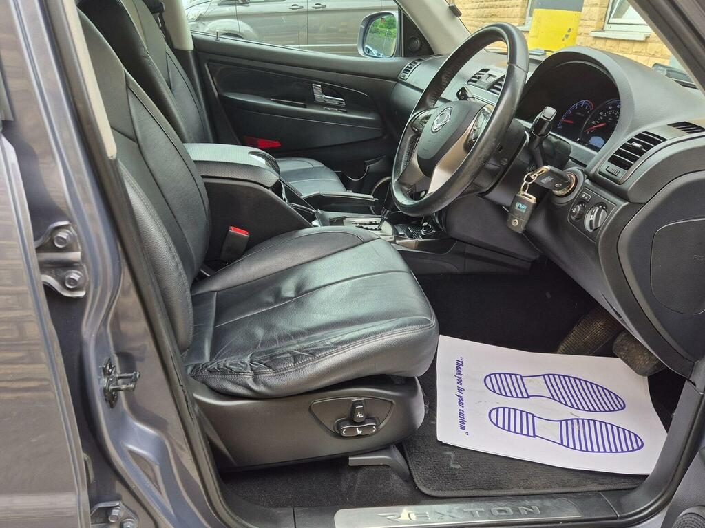SsangYong Rexton 2.2D Ex T-tronic 4Wd Euro 6 Grey #2