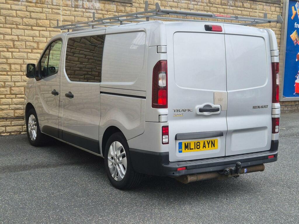 Renault Trafic 1.6L Ll29 Sport Energy Dci Red #22