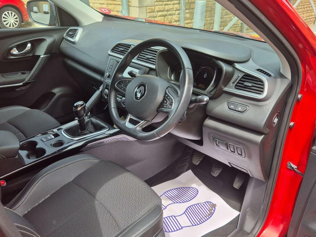 Renault Kadjar 1.3 Tce Dynamique S Nav Euro 6 Ss Red #6