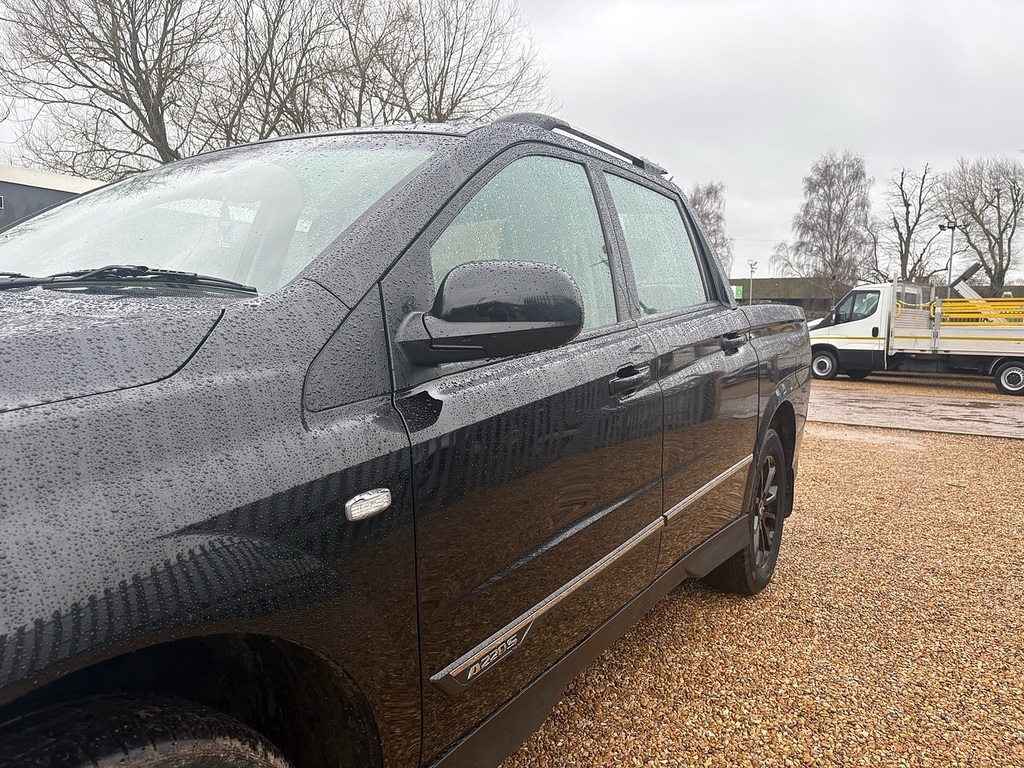 SsangYong Musso Pickup Red #23