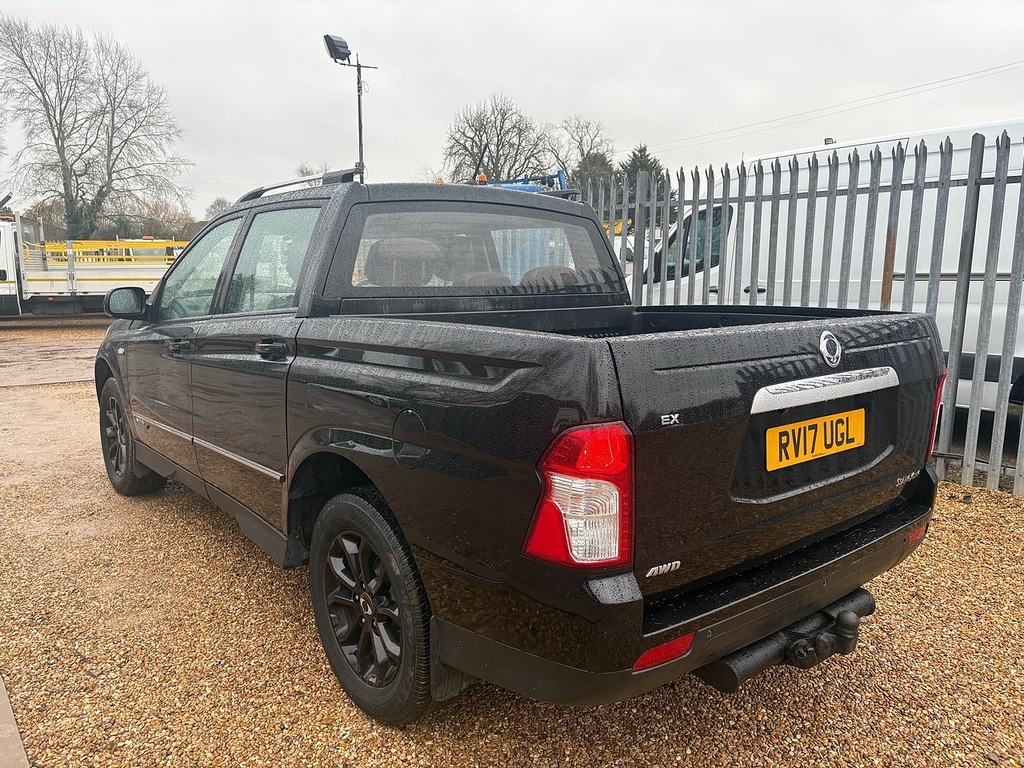 SsangYong Musso D Ex 2.2 4X4 4Wd Double Cab Pick Up Truck Black #3