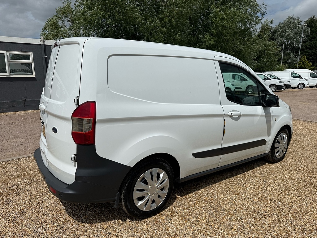 Ford Transit Courier 1.5 Tdci Trend Ulez Blue #3