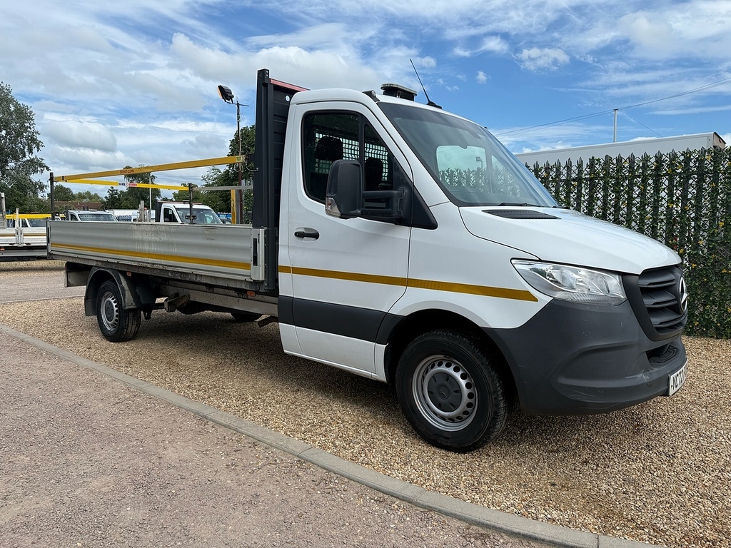 Mercedes-Benz Sprinter 317 Cdi Progressive 2.0 14Ft Dropside White
