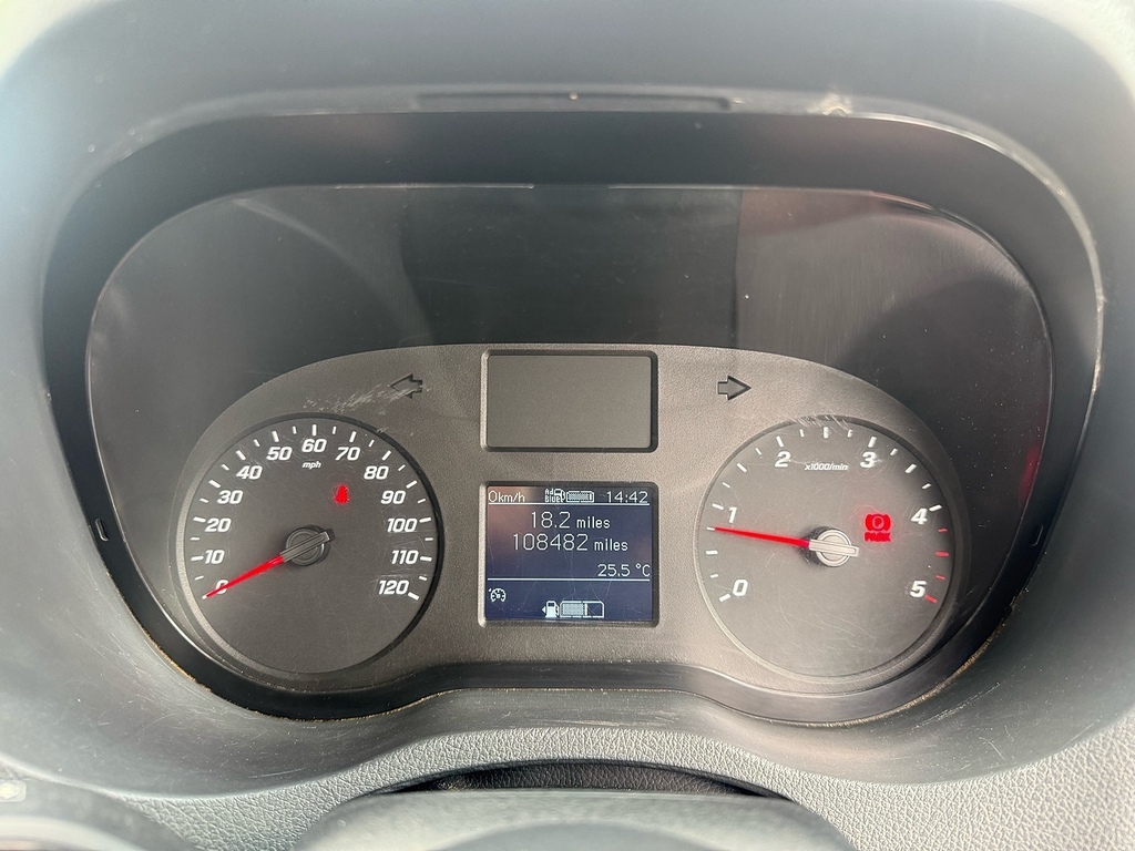 Mercedes-Benz Sprinter Sprinter 315 Premium Cdi White #13