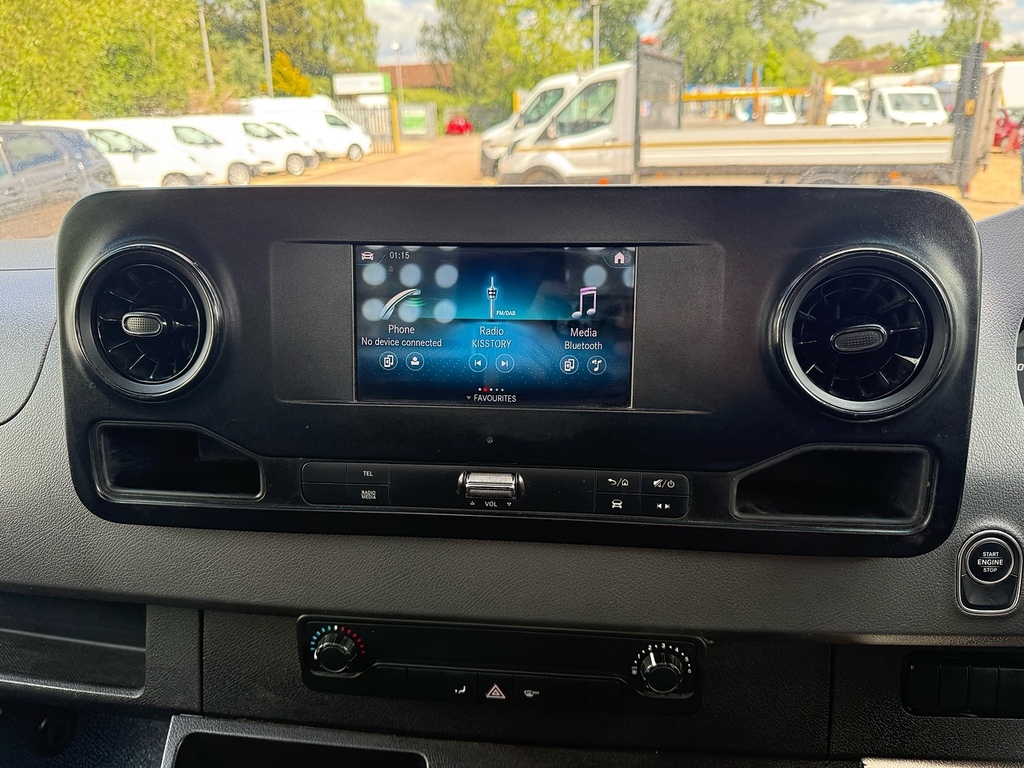 Mercedes-Benz Sprinter 314 L2 H2 Fwd Silver #17
