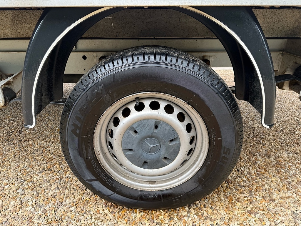 Mercedes-Benz Sprinter 314 L2 H2 Fwd Silver #28