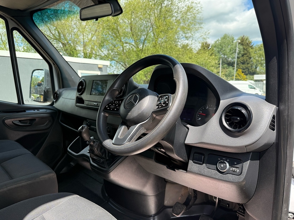 Mercedes-Benz Sprinter 314 L2 H2 Fwd Silver #11