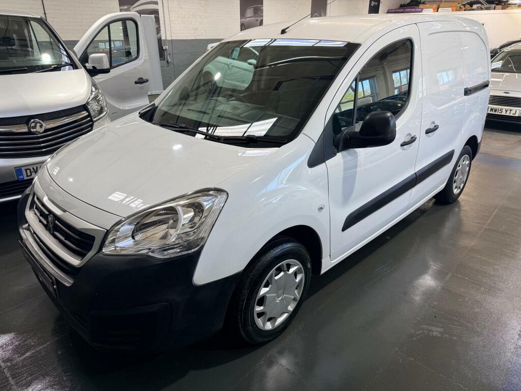 Peugeot Partner Panel Van 1.6 Vti 676 Se L1 201868 White #5