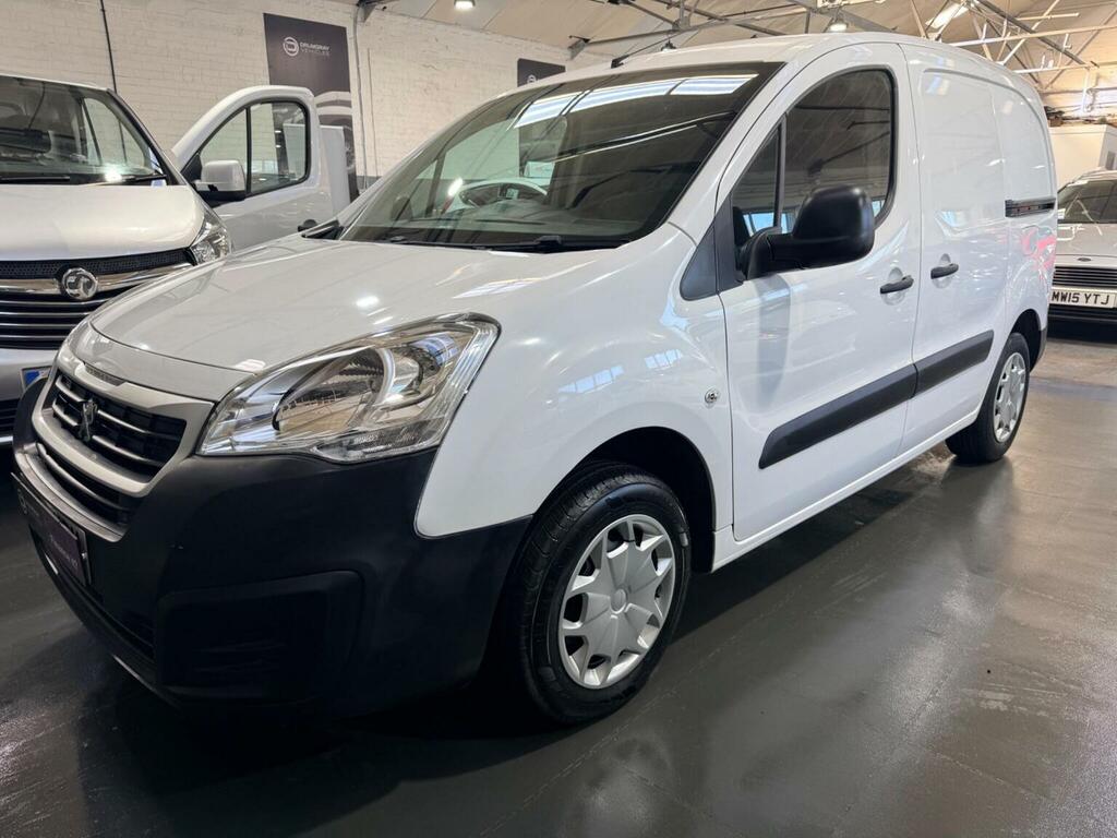 Peugeot Partner Panel Van 1.6 Vti 676 Se L1 201868 White #4