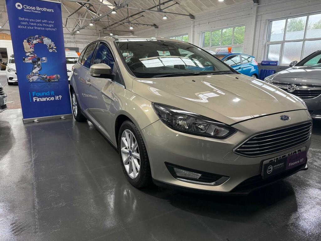 Ford Focus Hatchback 1.5 Tdci Titanium Euro 6 Ss 2015 Silver