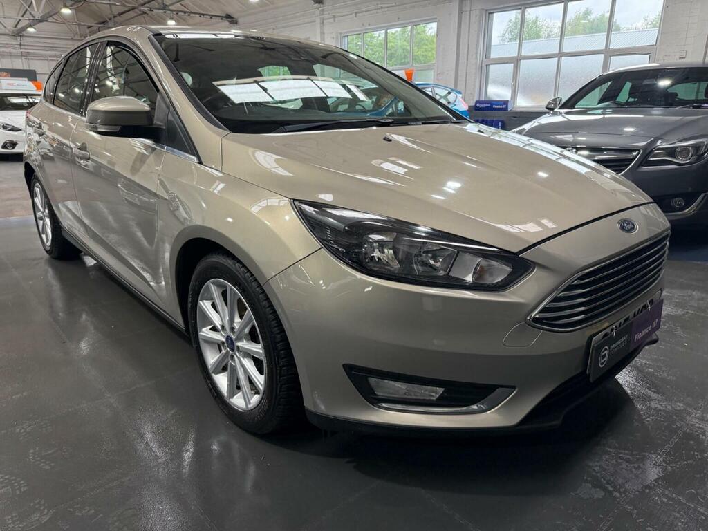 Ford Focus Hatchback 1.5 Tdci Titanium Euro 6 Ss 2015 SD15XCR Silver #2