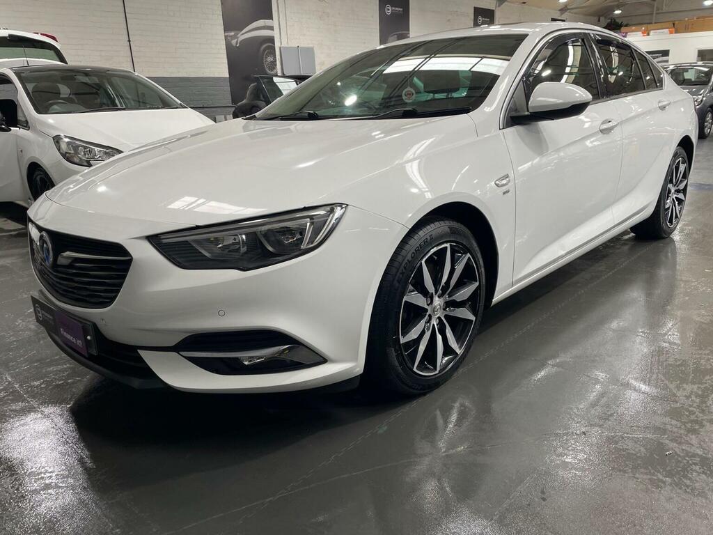 Vauxhall Insignia 2.0 Turbo D Blueinjection Sri Nav Grand Sport Euro White #5