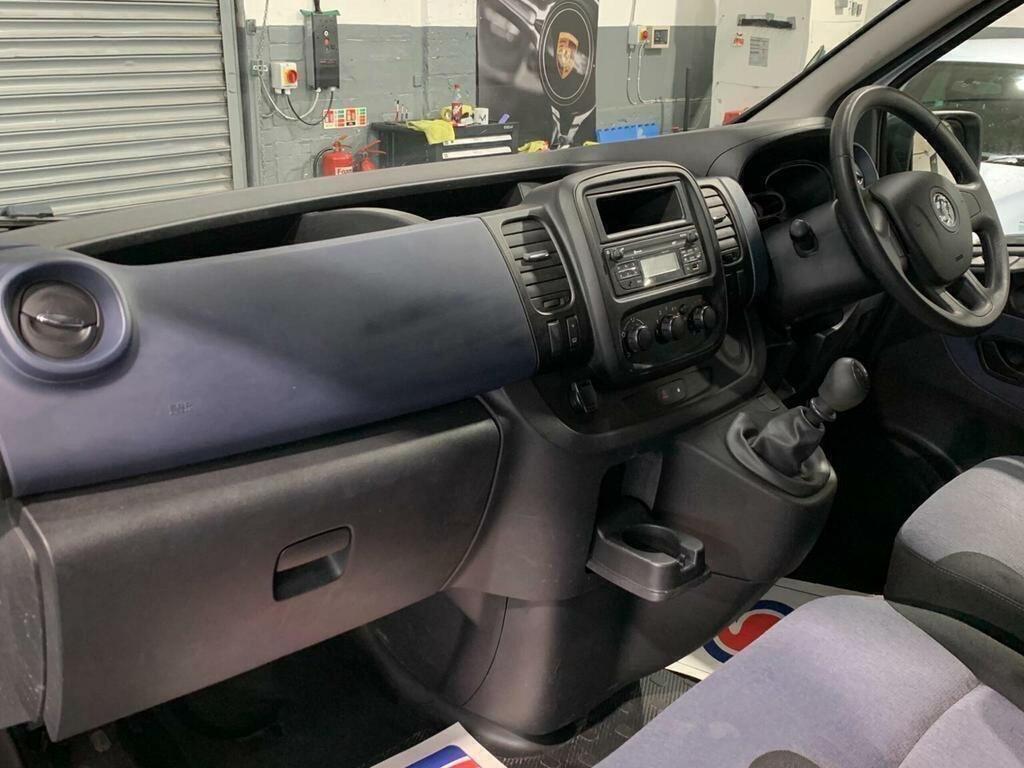 Vauxhall Vivaro 1.6 Cdti 2900 White #10