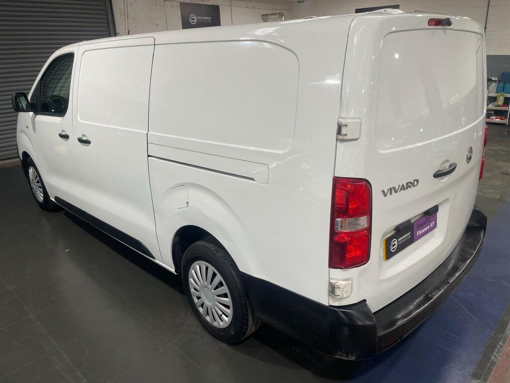 Vauxhall Vivaro Mpv White #8