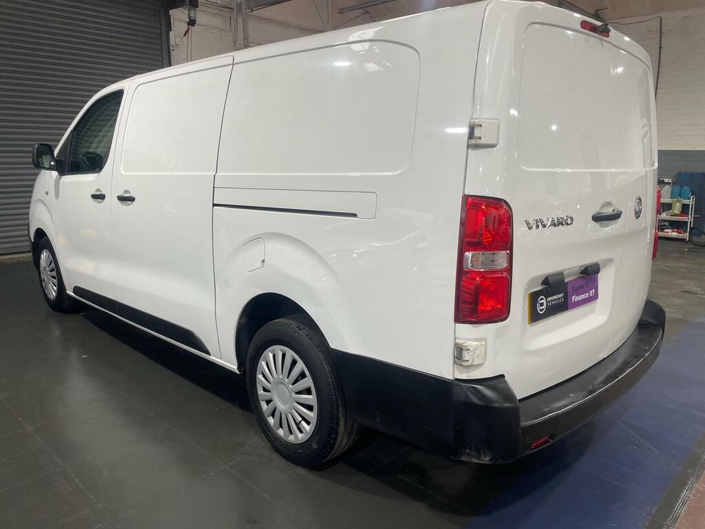 Vauxhall Vivaro Mpv White #7