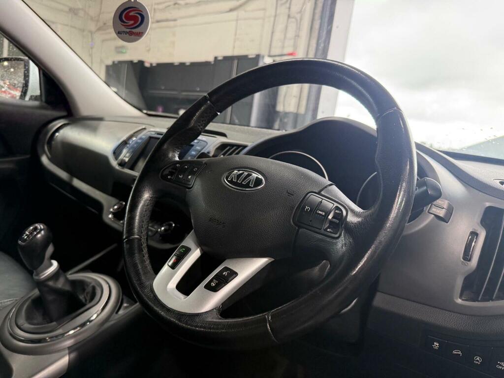 Kia Sportage 1.7 Crdi Ecodynamics 3 2Wd Euro 5 Ss White #6