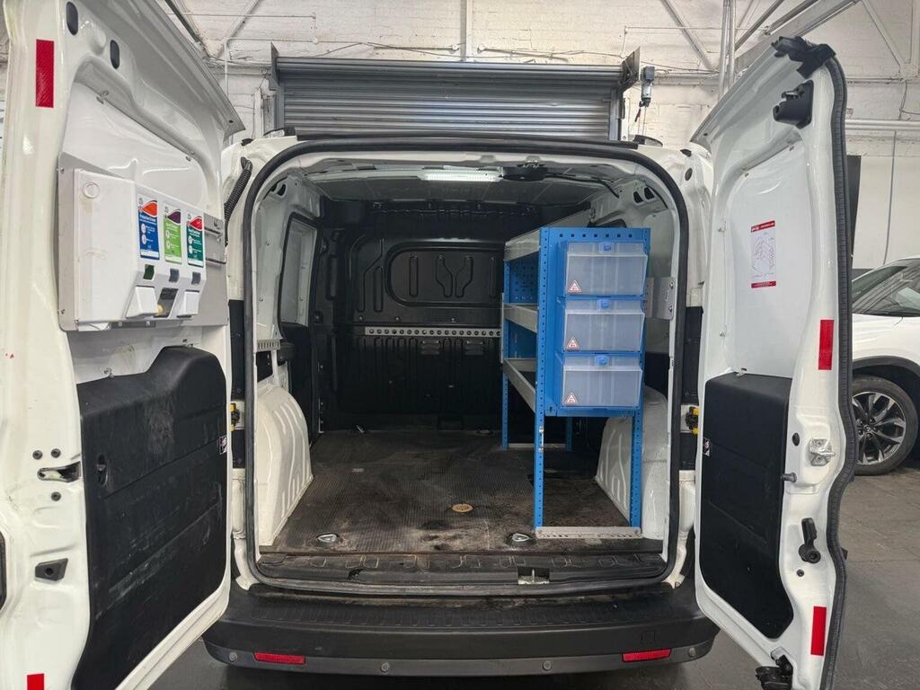 Fiat Doblo 1.4 16V Pop Grey #8